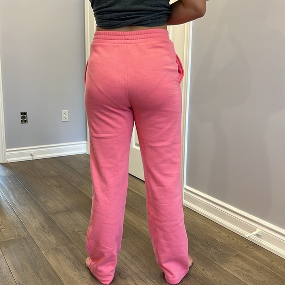 Pink pants - Picture 3 of 5